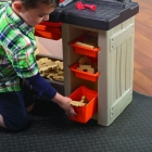 Speelgoed-werkbank-Handyman-oranje-Step2 (489499)